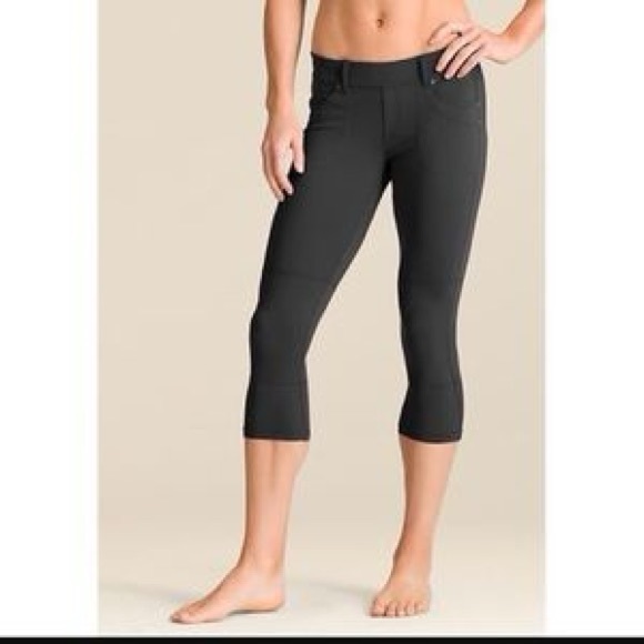 Athleta Bettona Capri Pants XS - Picture 2 of 10